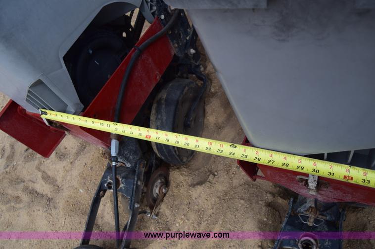 image for item K8667 2010 Case IH 1230 planter