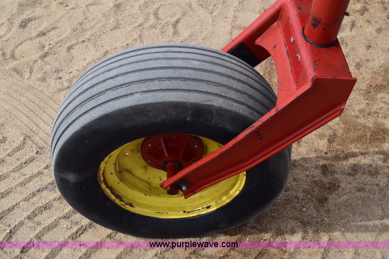 image for item K8668 1996 New Holland 2450 self-propelled windrower