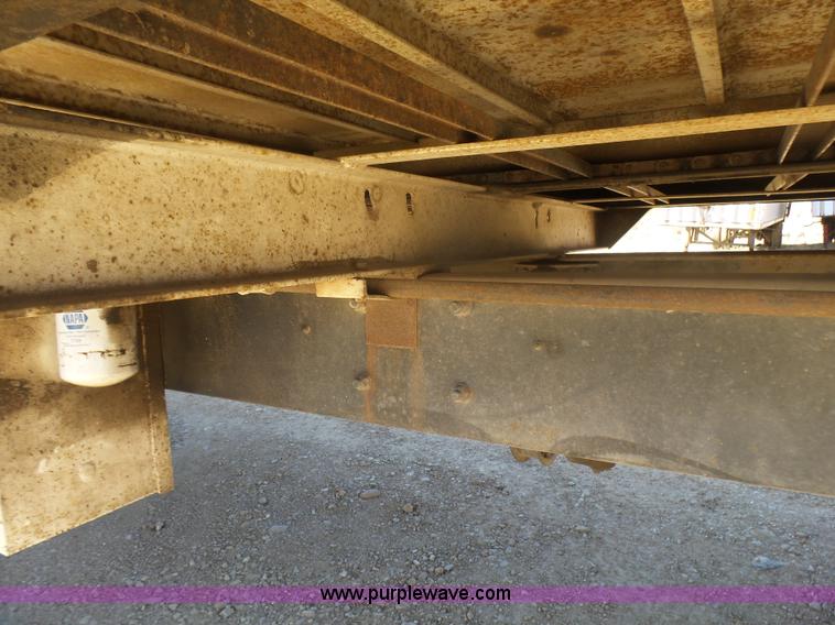 image for item L5406 1990 Mack MR690S grain/silage truck