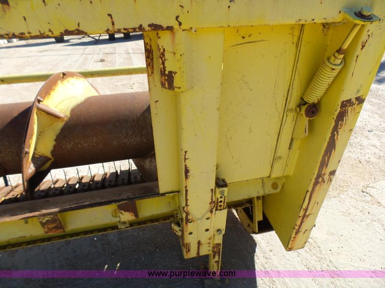 image for item L5407 John Deere pickup head