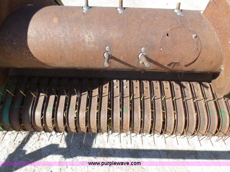 image for item L5407 John Deere pickup head