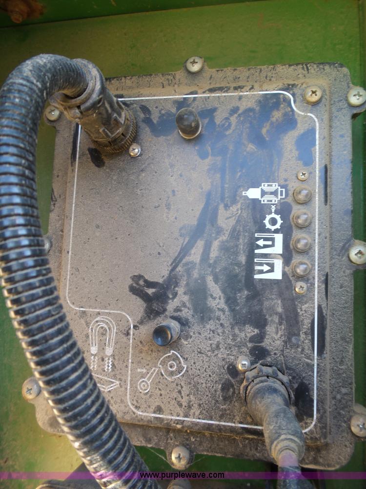 image for item L5409 1998 John Deere 6750 forage harvester