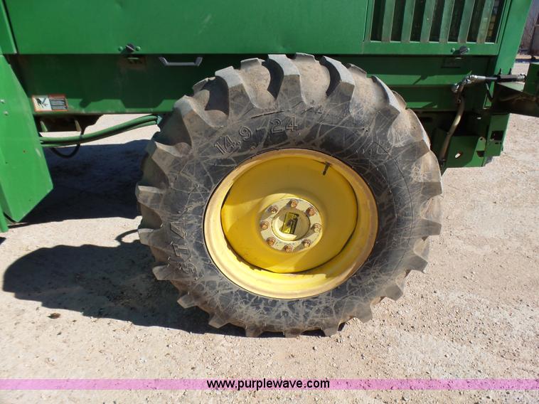 image for item L5409 1998 John Deere 6750 forage harvester