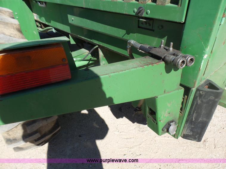 image for item L5409 1998 John Deere 6750 forage harvester