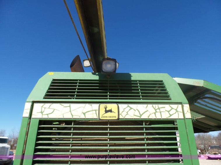 image for item L5409 1998 John Deere 6750 forage harvester