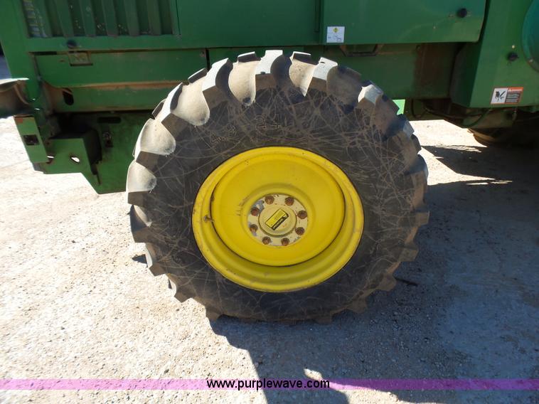 image for item L5409 1998 John Deere 6750 forage harvester