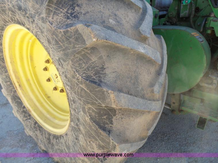 image for item L5409 1998 John Deere 6750 forage harvester