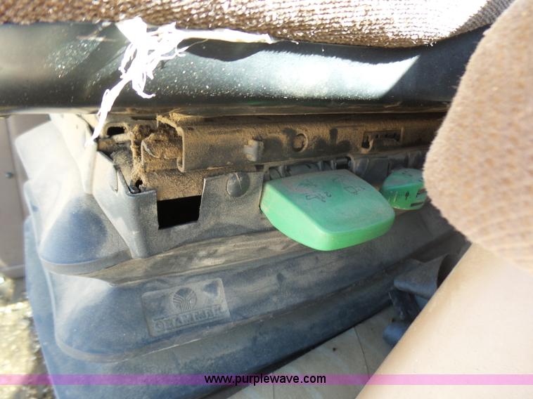 image for item L5409 1998 John Deere 6750 forage harvester