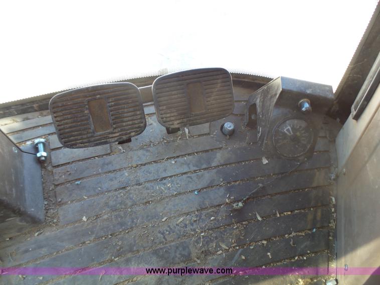 image for item L5409 1998 John Deere 6750 forage harvester