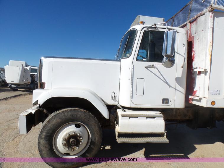 image for item L5410 1979 GMC General grain/silage truck