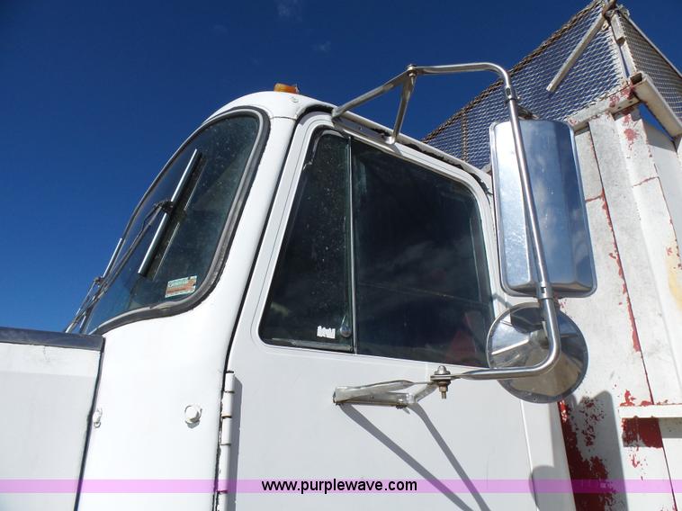 image for item L5410 1979 GMC General grain/silage truck