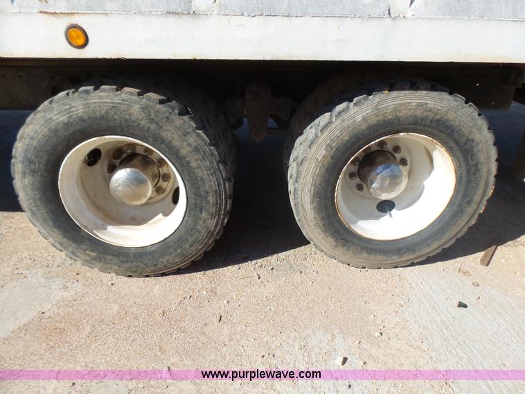 image for item L5410 1979 GMC General grain/silage truck