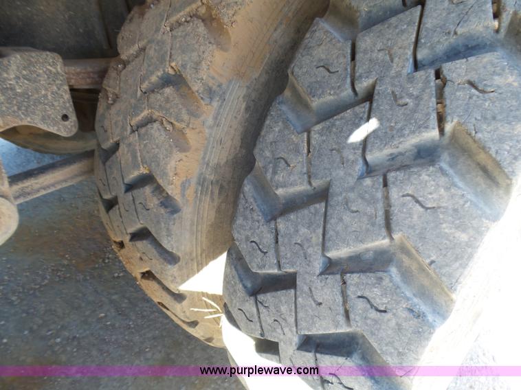 image for item L5410 1979 GMC General grain/silage truck