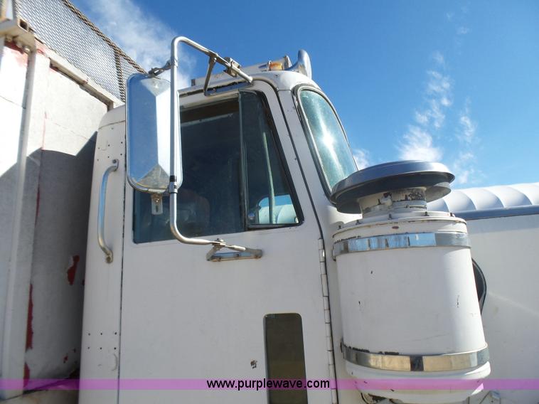 image for item L5410 1979 GMC General grain/silage truck