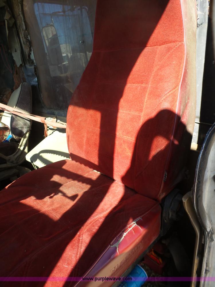 image for item L5410 1979 GMC General grain/silage truck