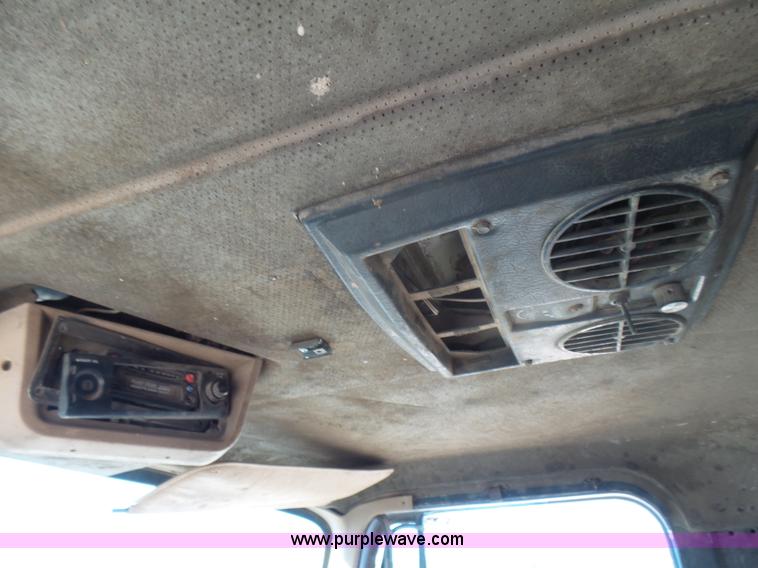 image for item L5410 1979 GMC General grain/silage truck