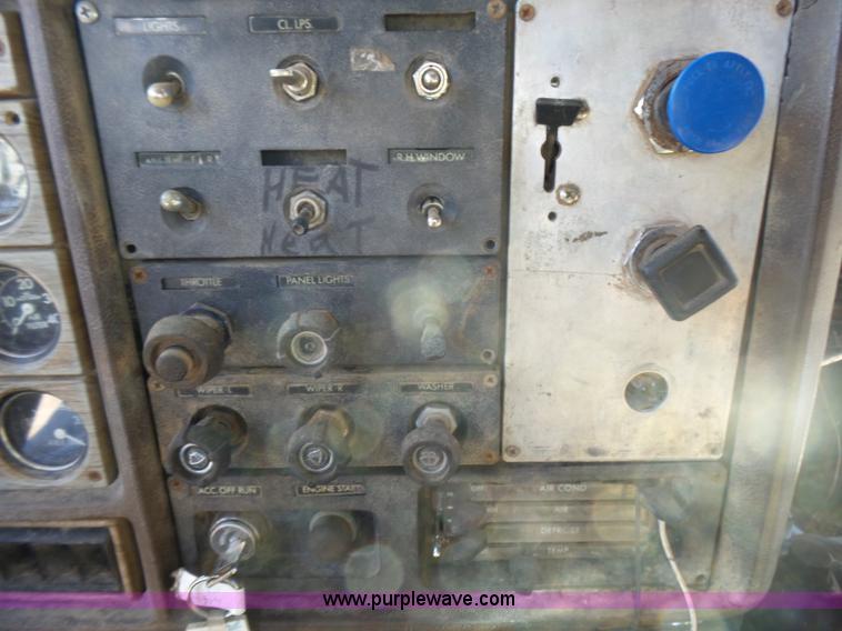 image for item L5410 1979 GMC General grain/silage truck