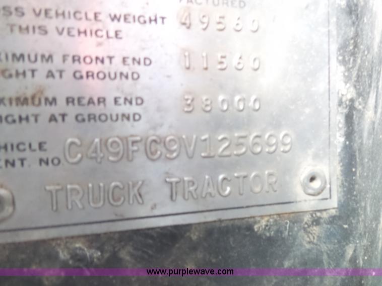 image for item L5410 1979 GMC General grain/silage truck