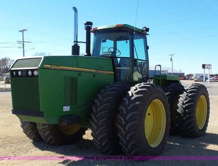 image for item L6145 1993 John Deere 8770 4WD tractor