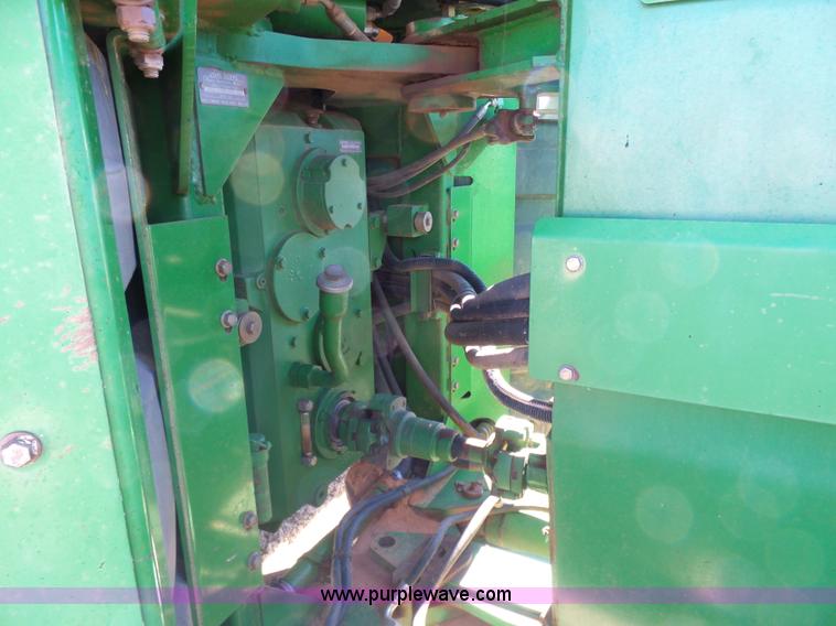 image for item L6145 1993 John Deere 8770 4WD tractor