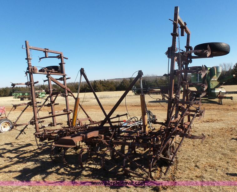 image for item L6181 Ford field cultivator