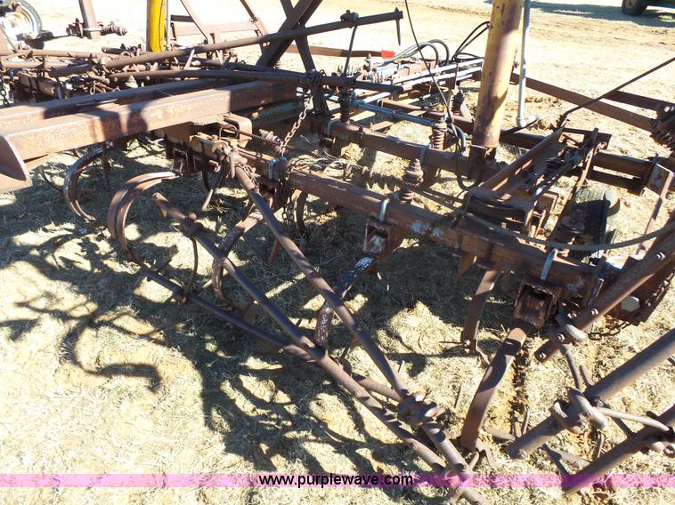 image for item L6181 Ford field cultivator