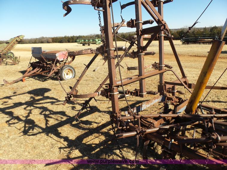 image for item L6181 Ford field cultivator