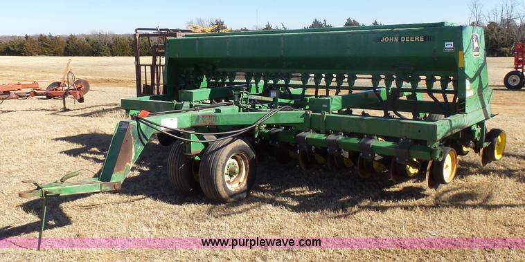image for item L6187 John Deere 750 grain drill