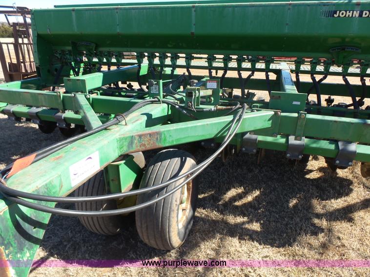 image for item L6187 John Deere 750 grain drill