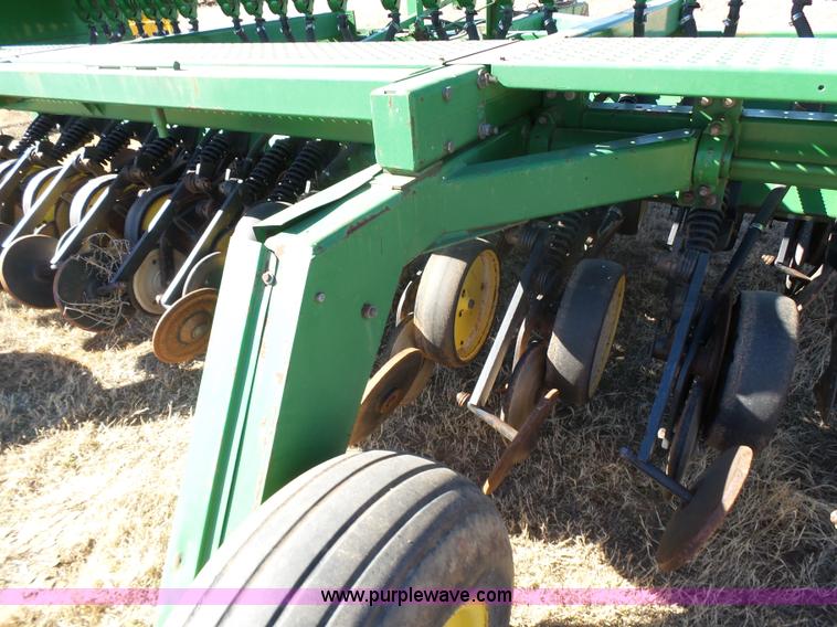 image for item L6187 John Deere 750 grain drill
