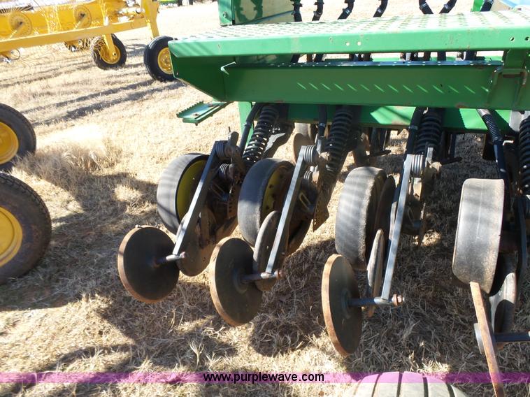 image for item L6187 John Deere 750 grain drill
