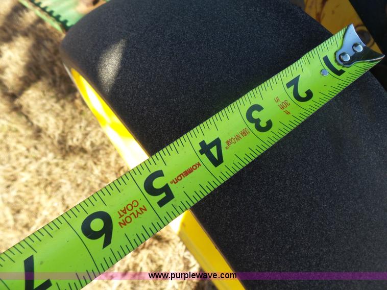 image for item L6187 John Deere 750 grain drill