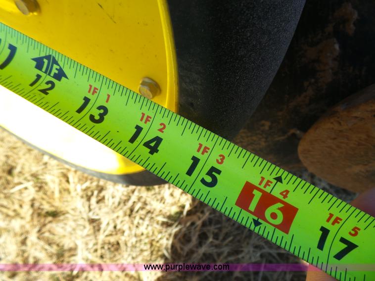 image for item L6187 John Deere 750 grain drill