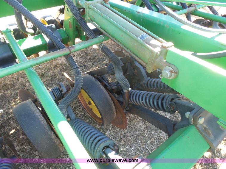 image for item L6187 John Deere 750 grain drill