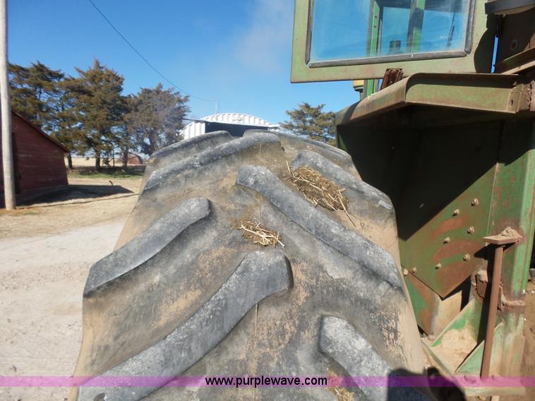 image for item L6192 John Deere 5020 tractor