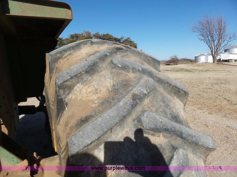 image for item L6192 John Deere 5020 tractor