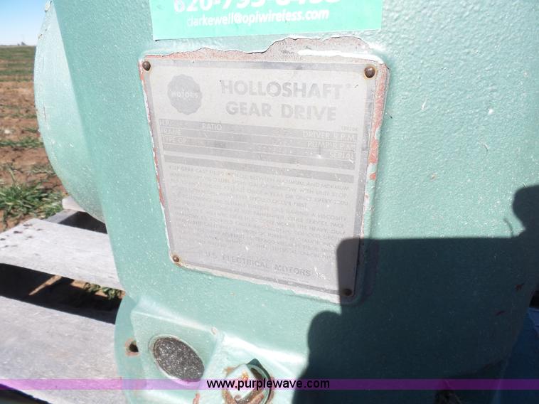 image for item L6194 (2) U.S. Motors irrigation gear heads