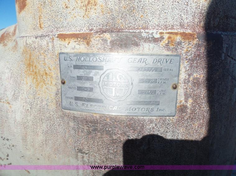 image for item L6194 (2) U.S. Motors irrigation gear heads