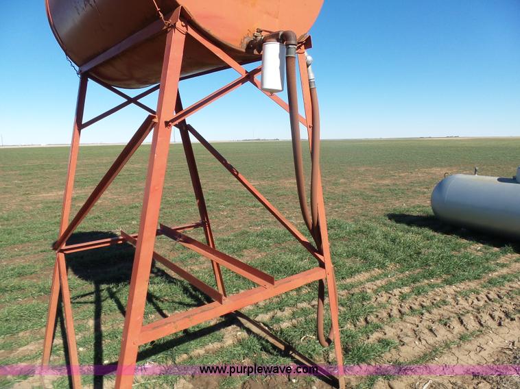 image for item L6196 (2) fuel tanks