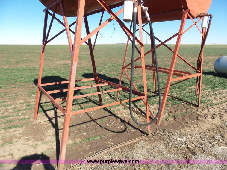 image for item L6196 (2) fuel tanks