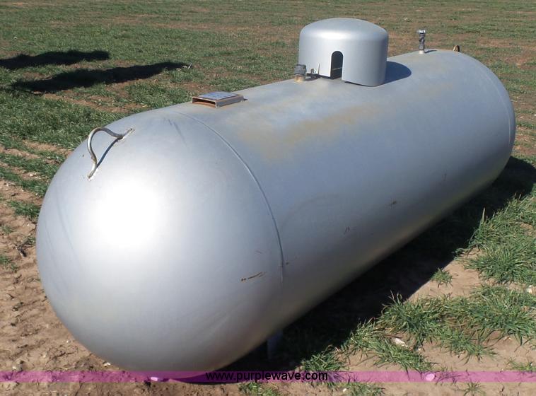 image for item L6197 1964 propane tank