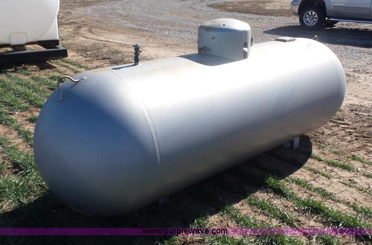 image for item L6197 1964 propane tank