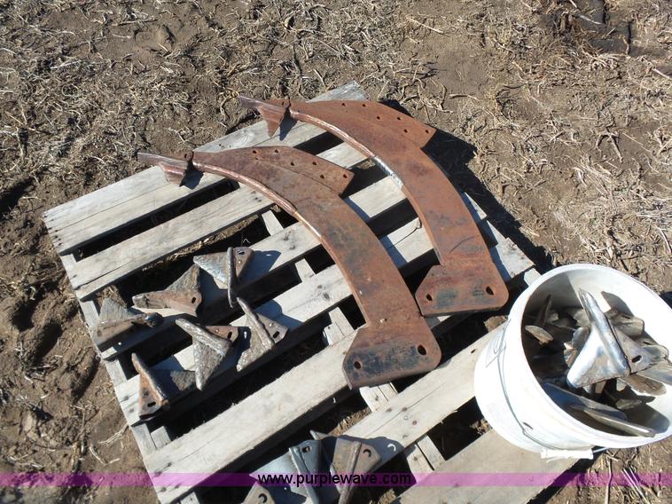 image for item L6202 Hainby WA-321L sweep plow