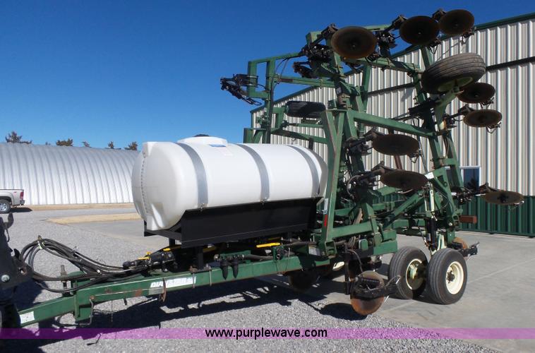 image for item L6204 Coulter fertilizer applicator