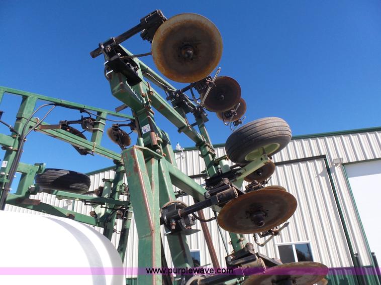 image for item L6204 Coulter fertilizer applicator