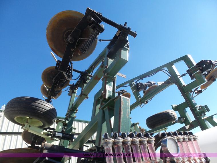 image for item L6204 Coulter fertilizer applicator