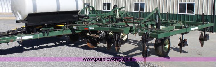 image for item L6204 Coulter fertilizer applicator