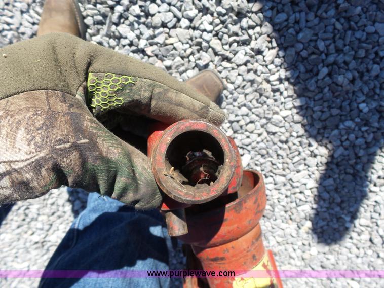 image for item L6208 New Holland 277 small square baler