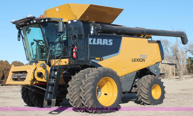 image for item L6817 2013 Lexion Claas 750 combine