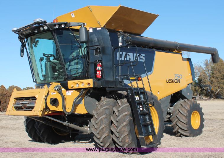 image for item L6817 2013 Lexion Claas 750 combine